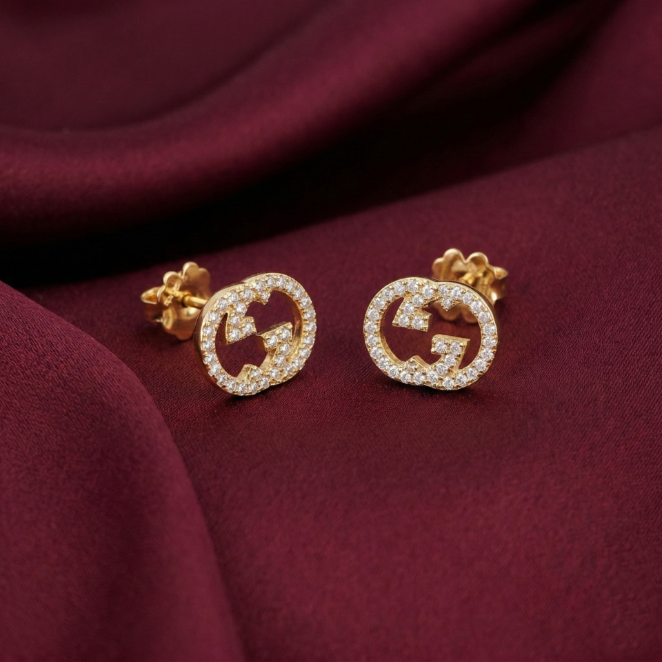 Gucci Interlocking studs Earrings, Gold Filled