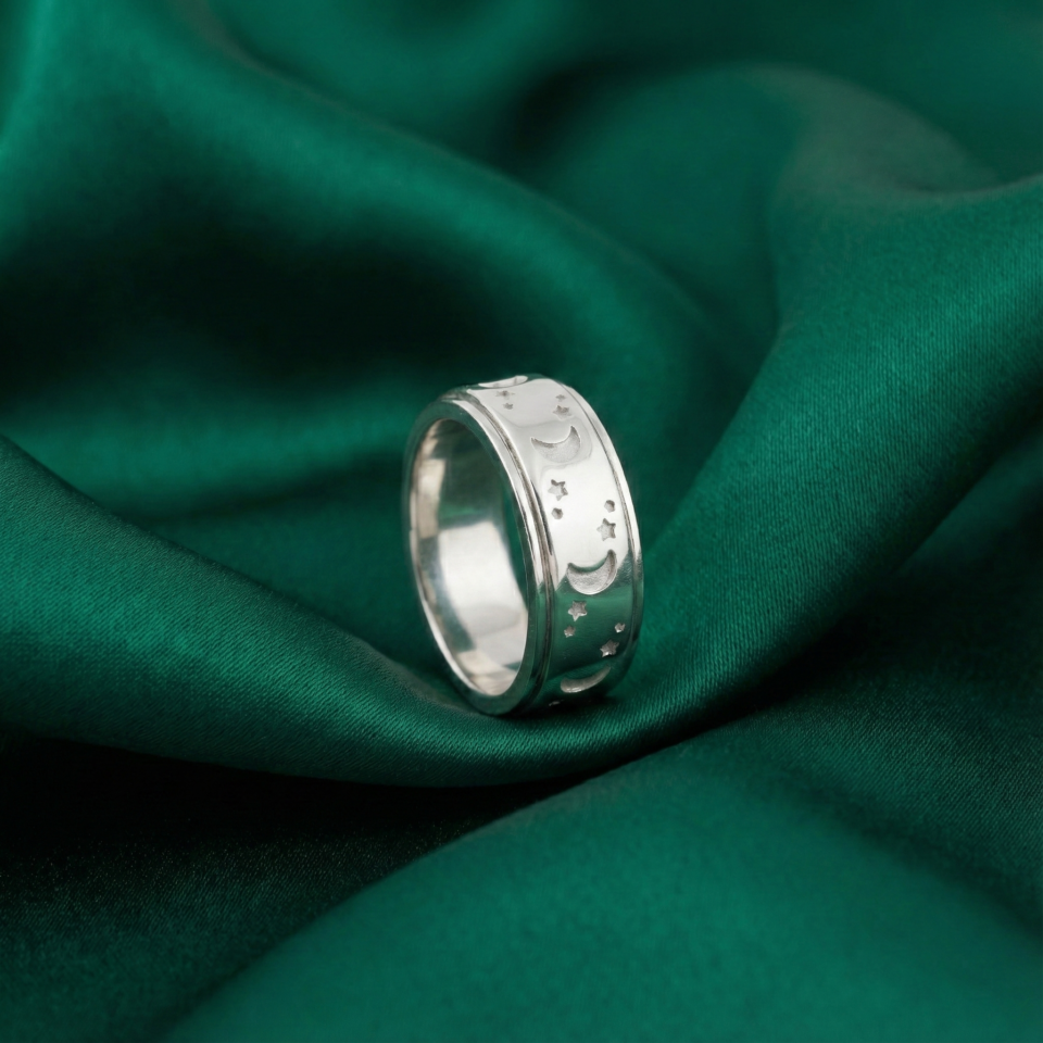 Moon Star Celtic Stress Unisex Ring