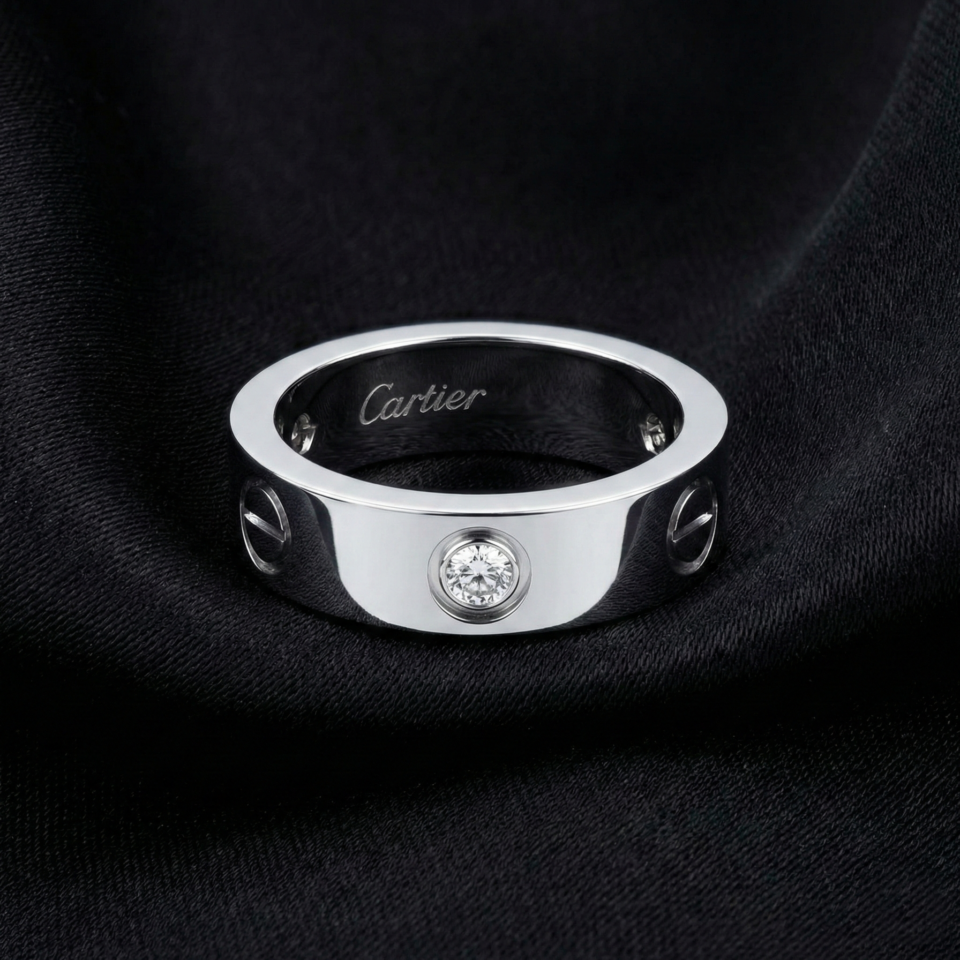 Cartier's, LOVE Ring 3 Stone