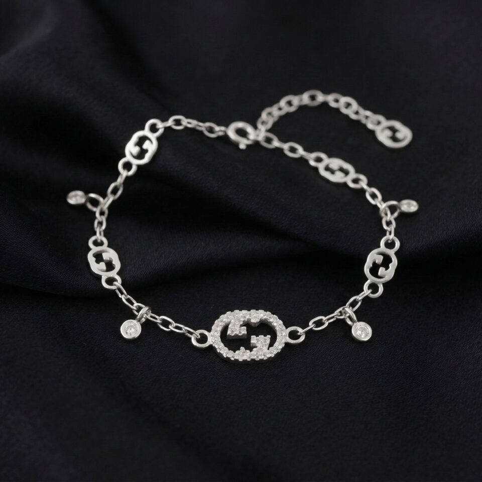 Gucci Interlocking Bracelet