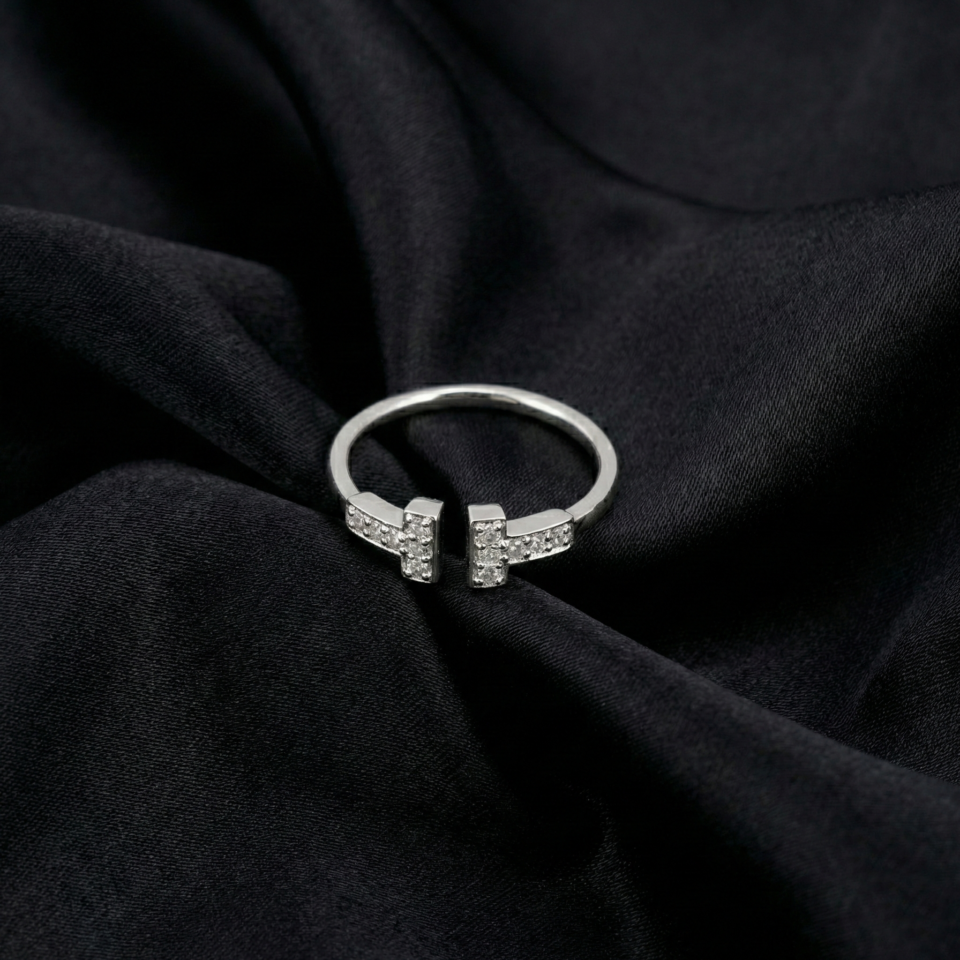 Tiffany T Stone Wire Ring