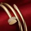 19.-CT0015-gold-3_result.webp