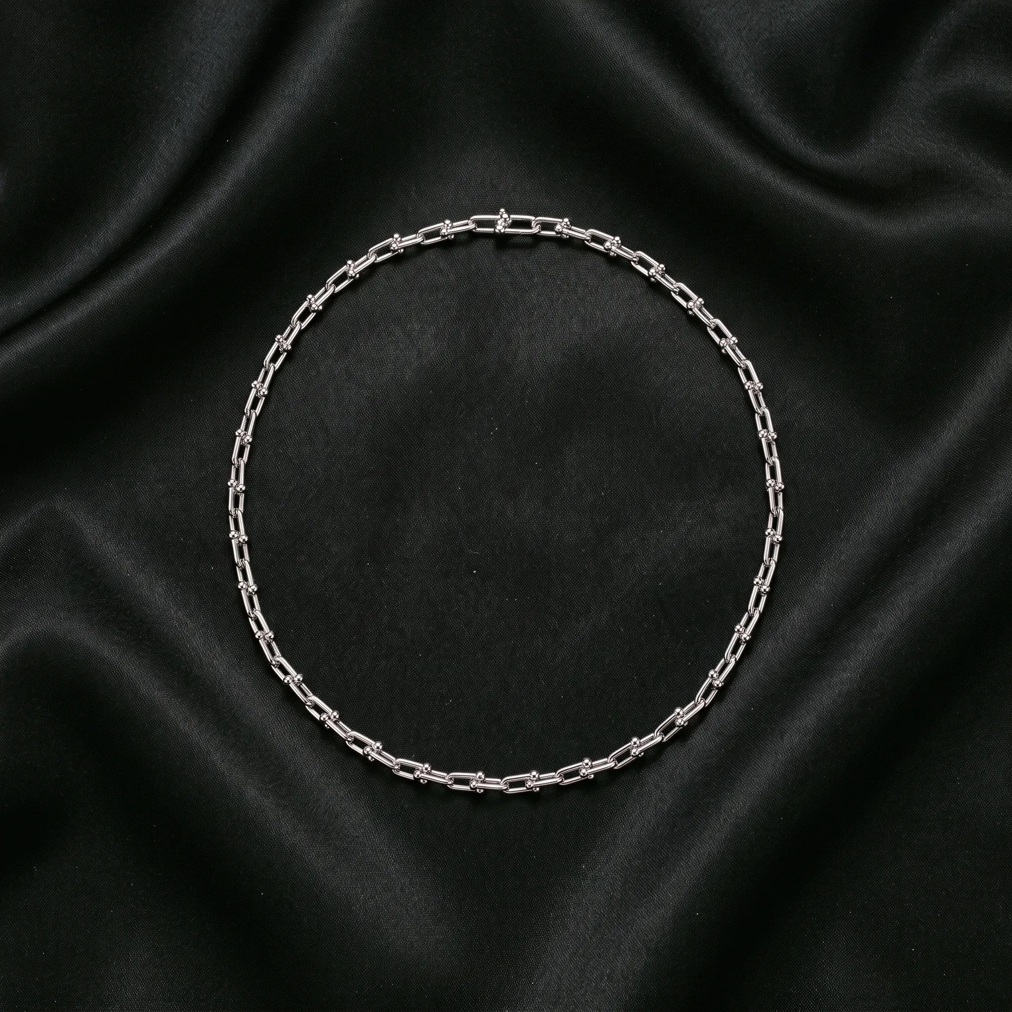 26.-TFN022-silver-4_result.webp