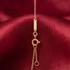 Change_bracelet_material_to_18K_202607041510_result-2.webp